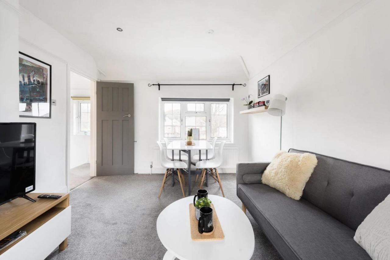 The Film Studio Appartement 5 Min To Harry Potter 沃特福德 外观 照片